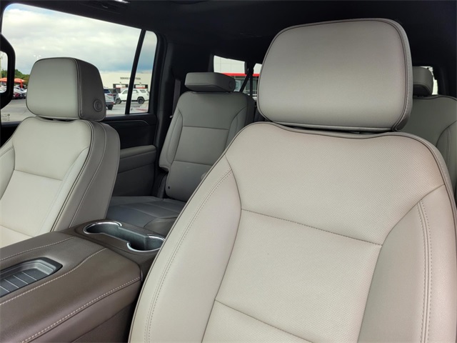 2024 Gmc Yukon XL SLT photo 22
