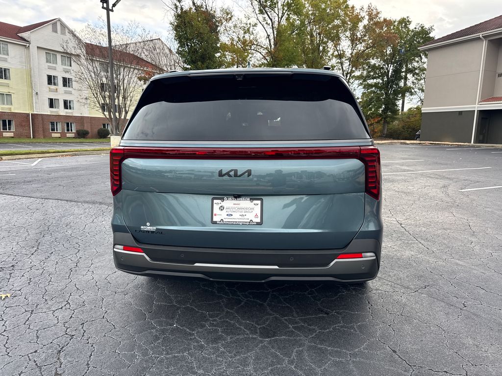 2026 Kia Carnival SX Prestige photo 4
