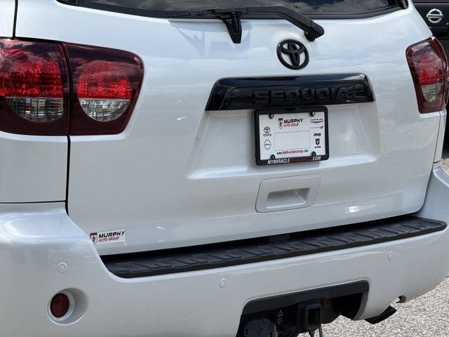 2022 Toyota Sequoia TRD Sport photo 4