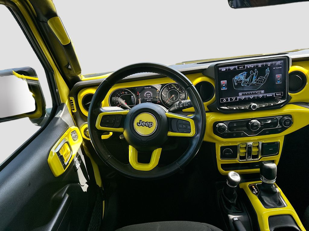2022 Jeep Wrangler Unlimited High Tide photo 19