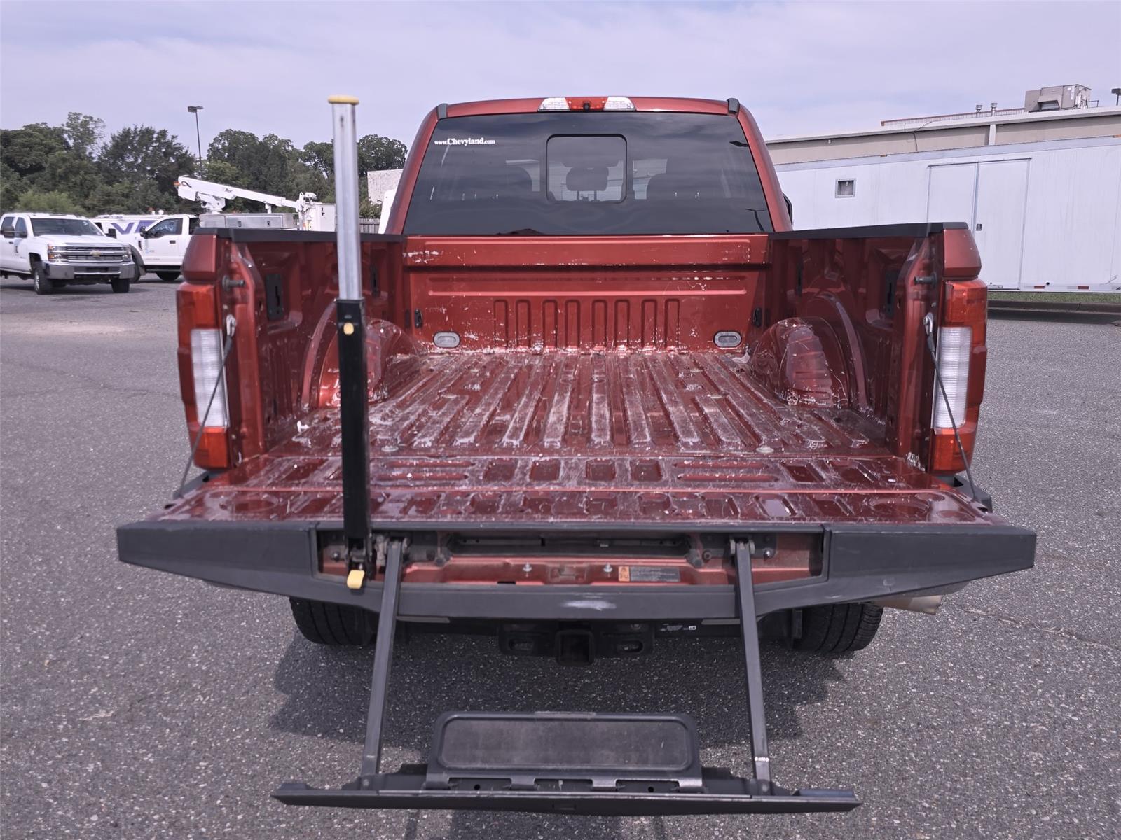 2018 Ford F-250 Lariat photo 27