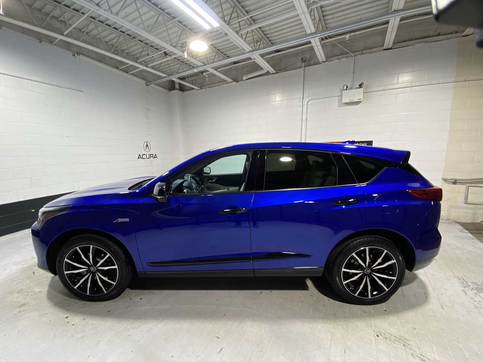 2025 Acura RDX A-Spec Advance photo 3
