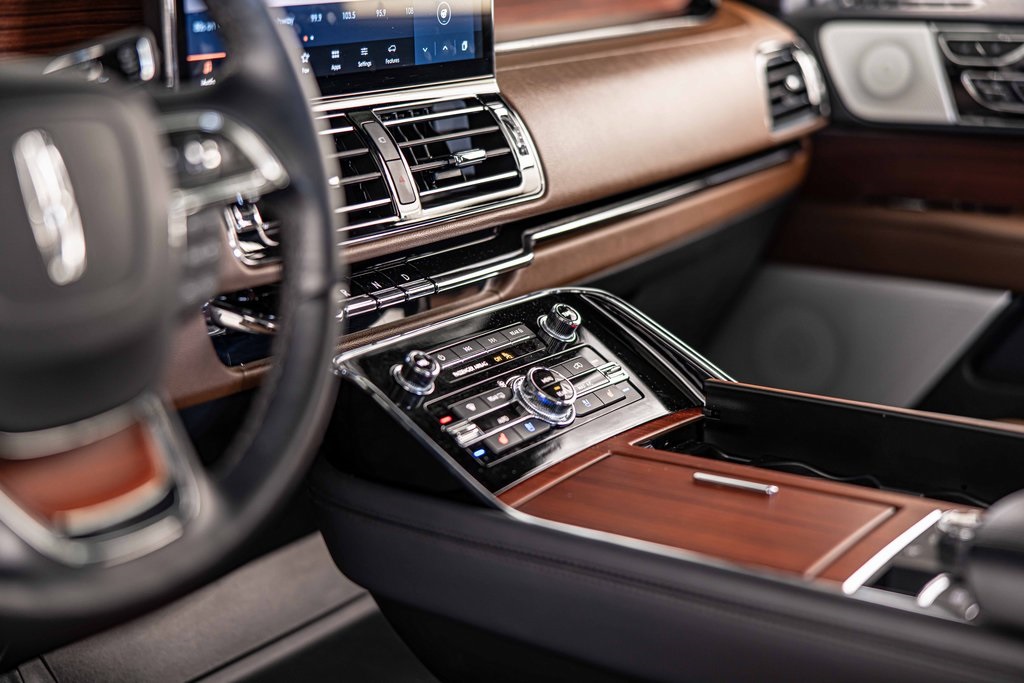 2024 LINCOLN NAVIGATOR - Image 22