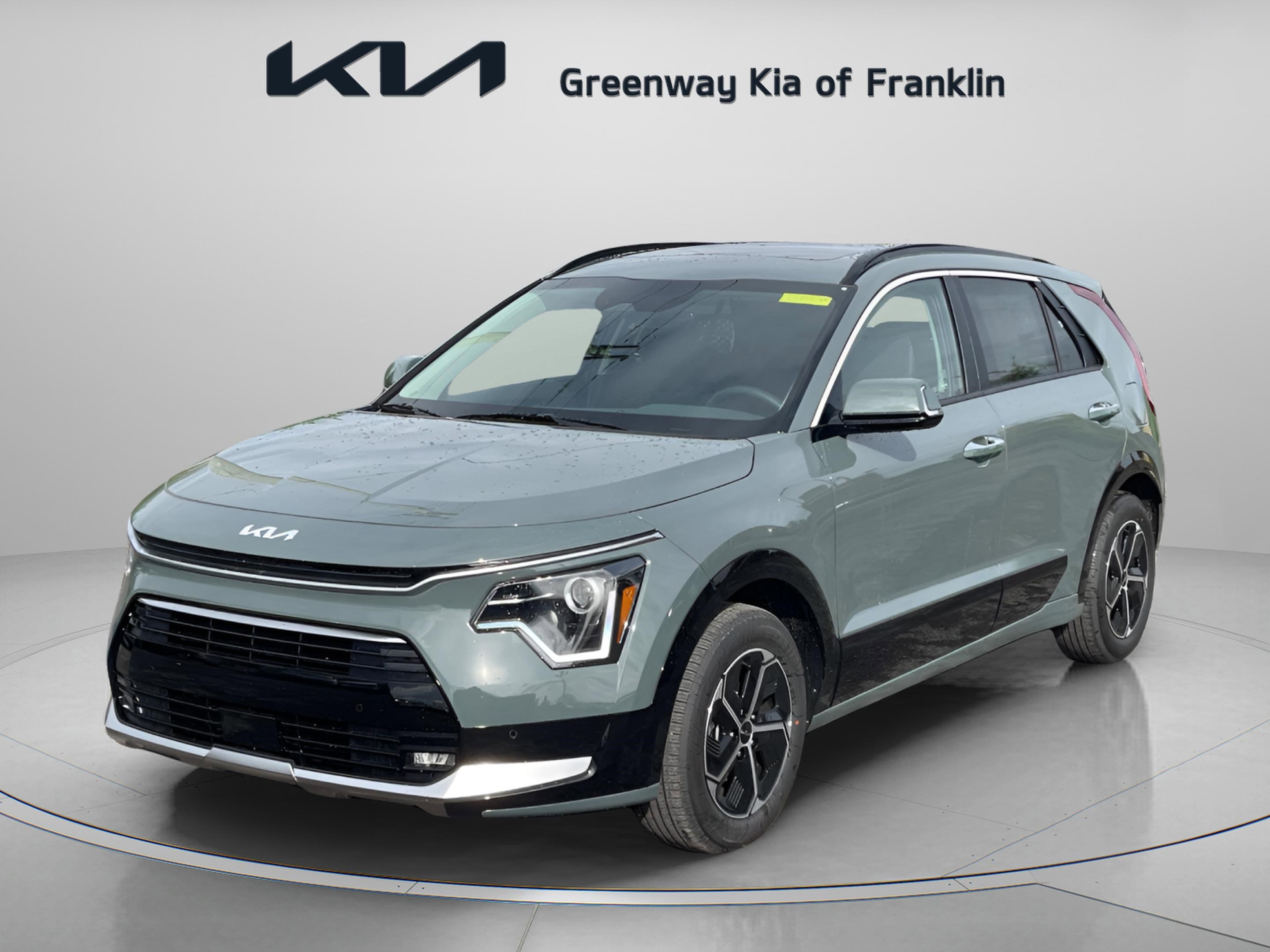 2025 Kia Niro SX photo 3