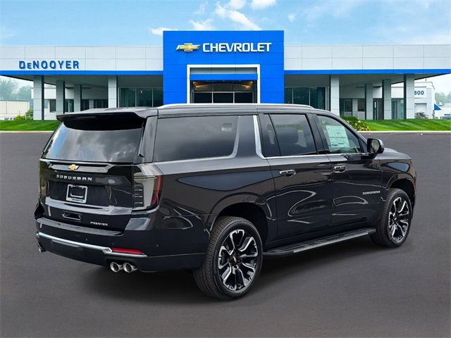 2025 Chevrolet Suburban Premier photo 5