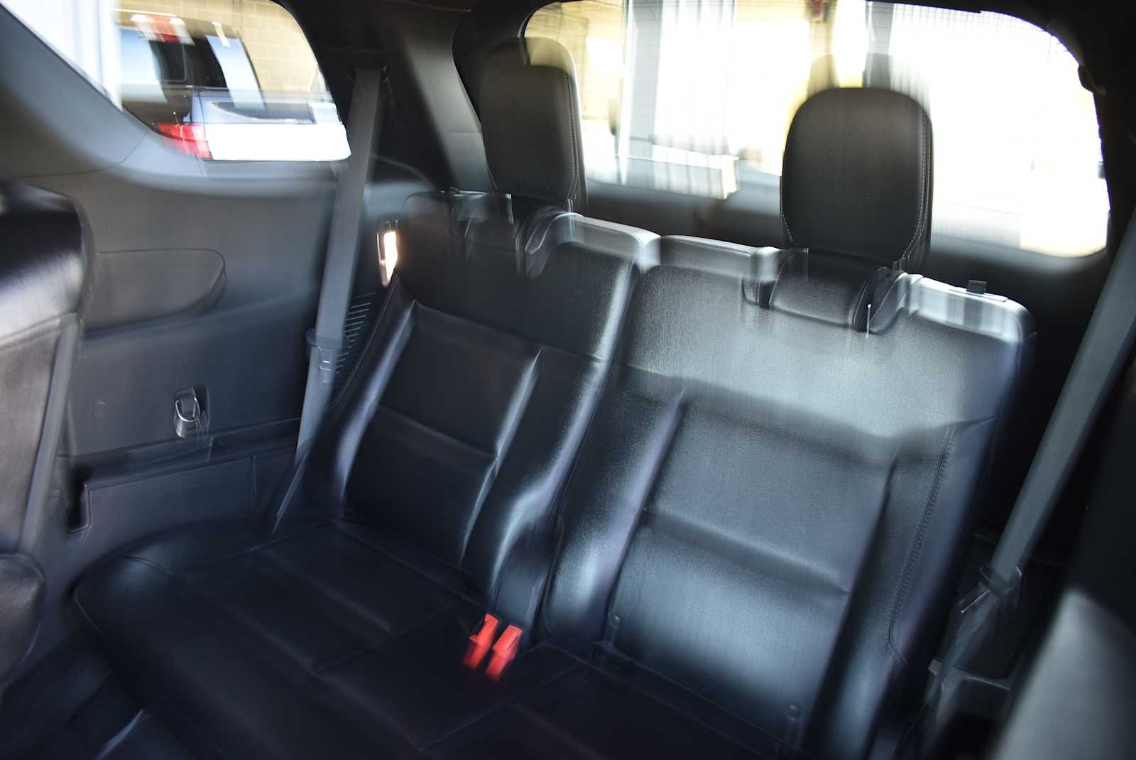 2020 Ford Explorer Limited photo 18