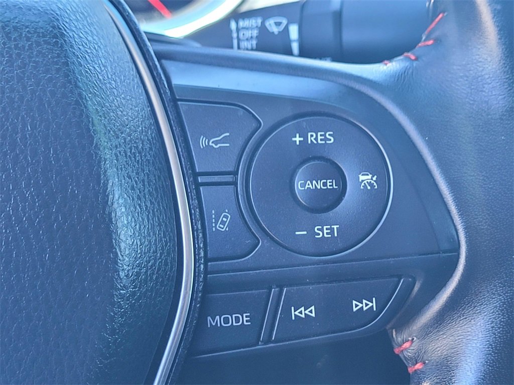 2020 Toyota Camry XSE V6 photo 26