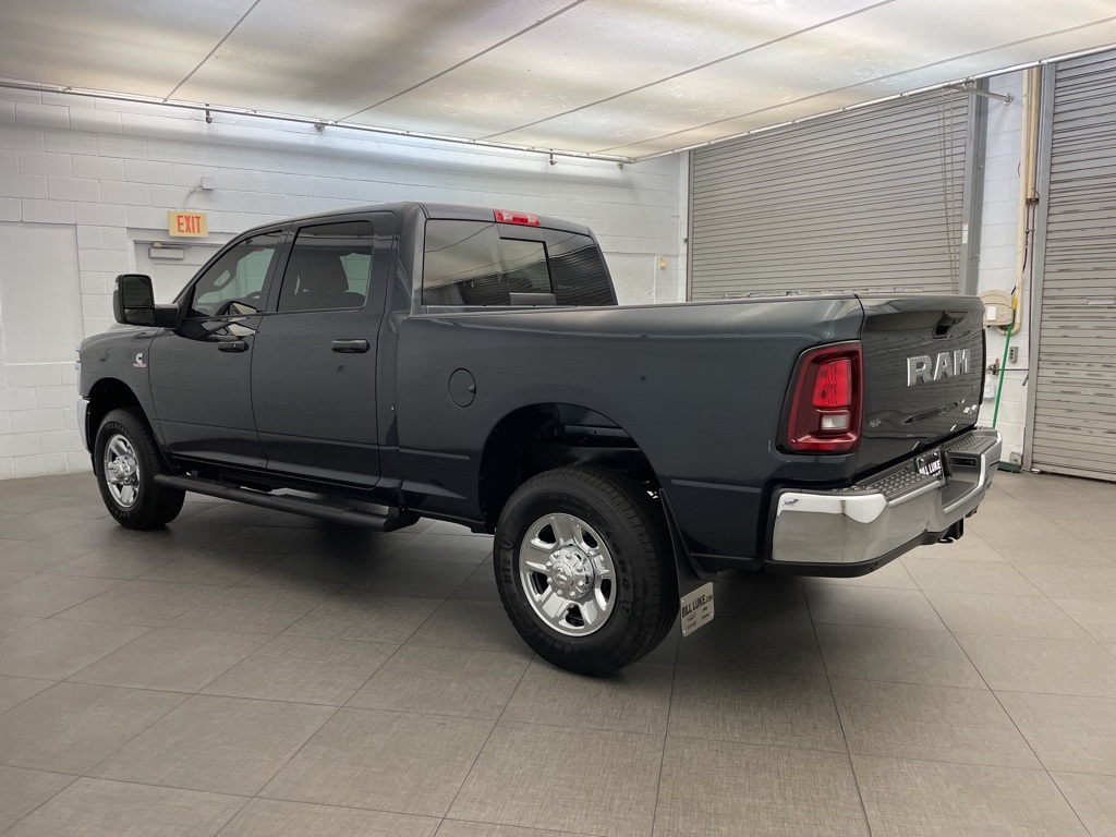 2025 Ram 2500 Tradesman photo 4