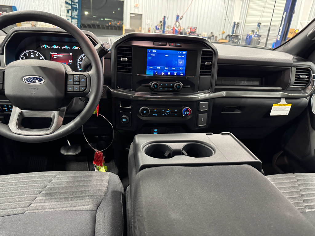 2023 Ford F-150 XL photo 7
