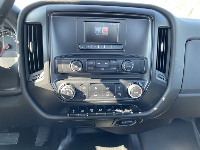 2024 Chevrolet Silverado 6500HD Work Truck photo 3