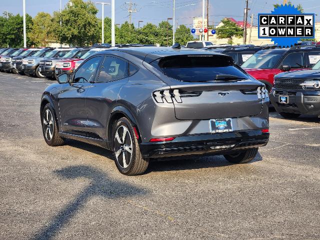 2023 Ford Mustang Mach-E Premium photo 4