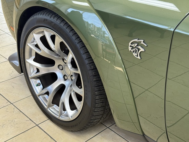 2023 Dodge Challenger SRT8 Hellcat photo 4