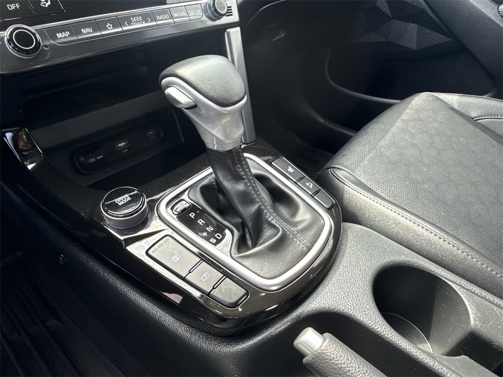 2024 Kia Seltos EX photo 31