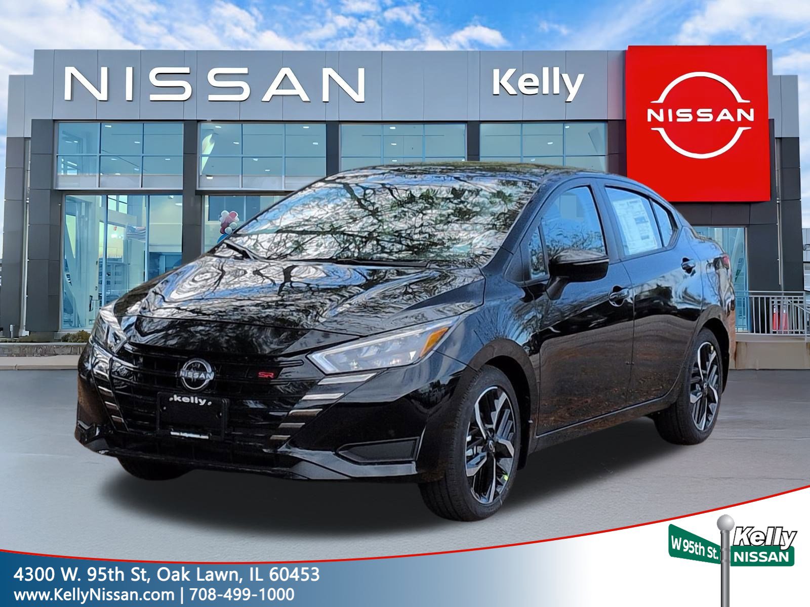 2025 Nissan Versa Sedan SR