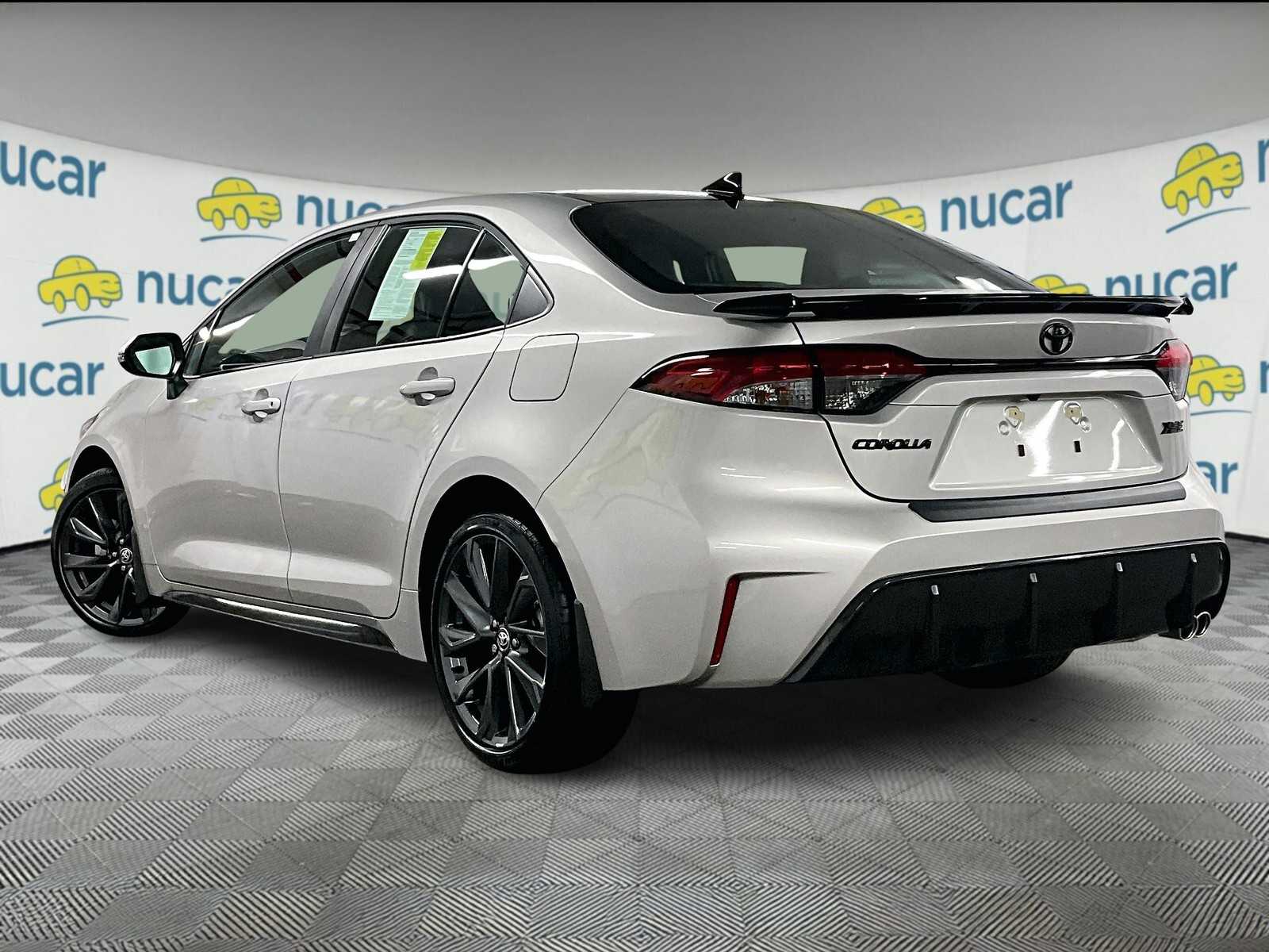 2025 Toyota Corolla XSE photo 4
