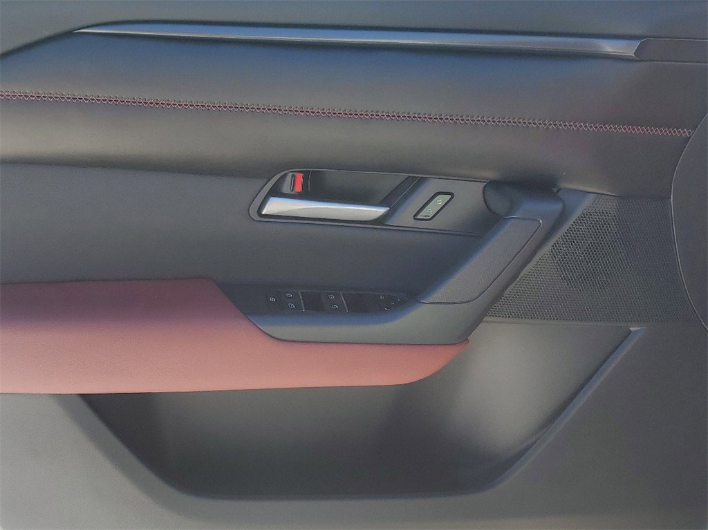 2025 Mazda CX-50 Premium photo 8