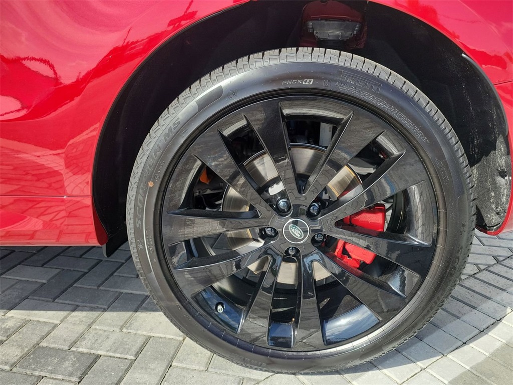 2025 Land Rover Range Rover Sport SE photo 12