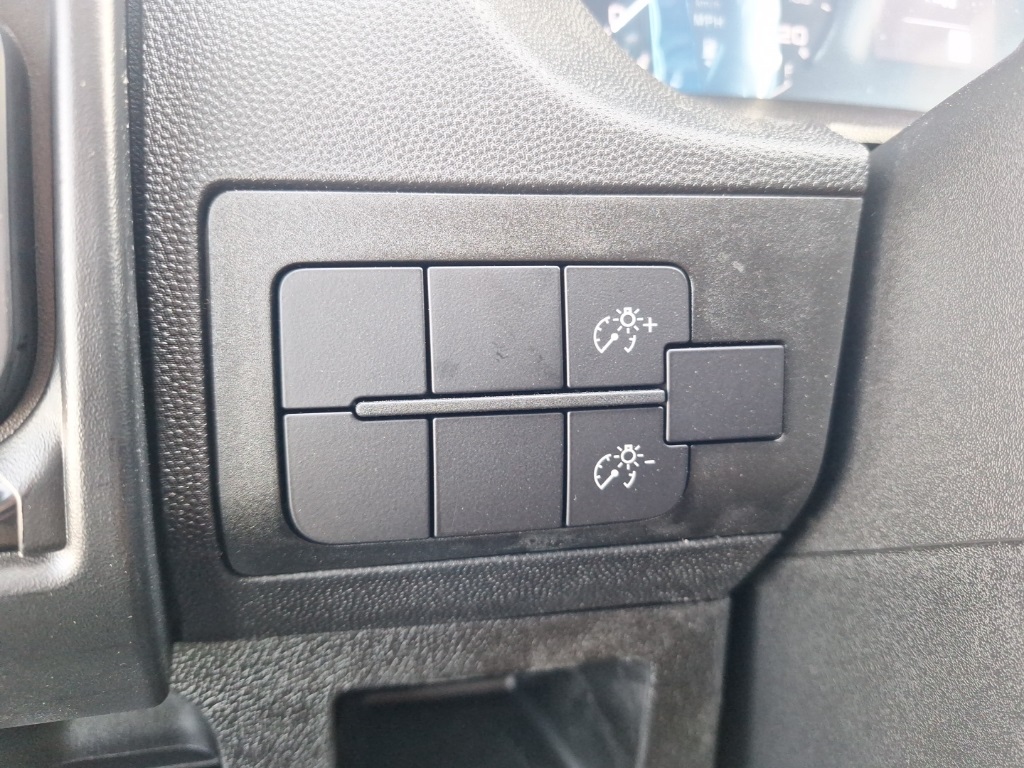 2025 Ram ProMaster 1500 photo 18