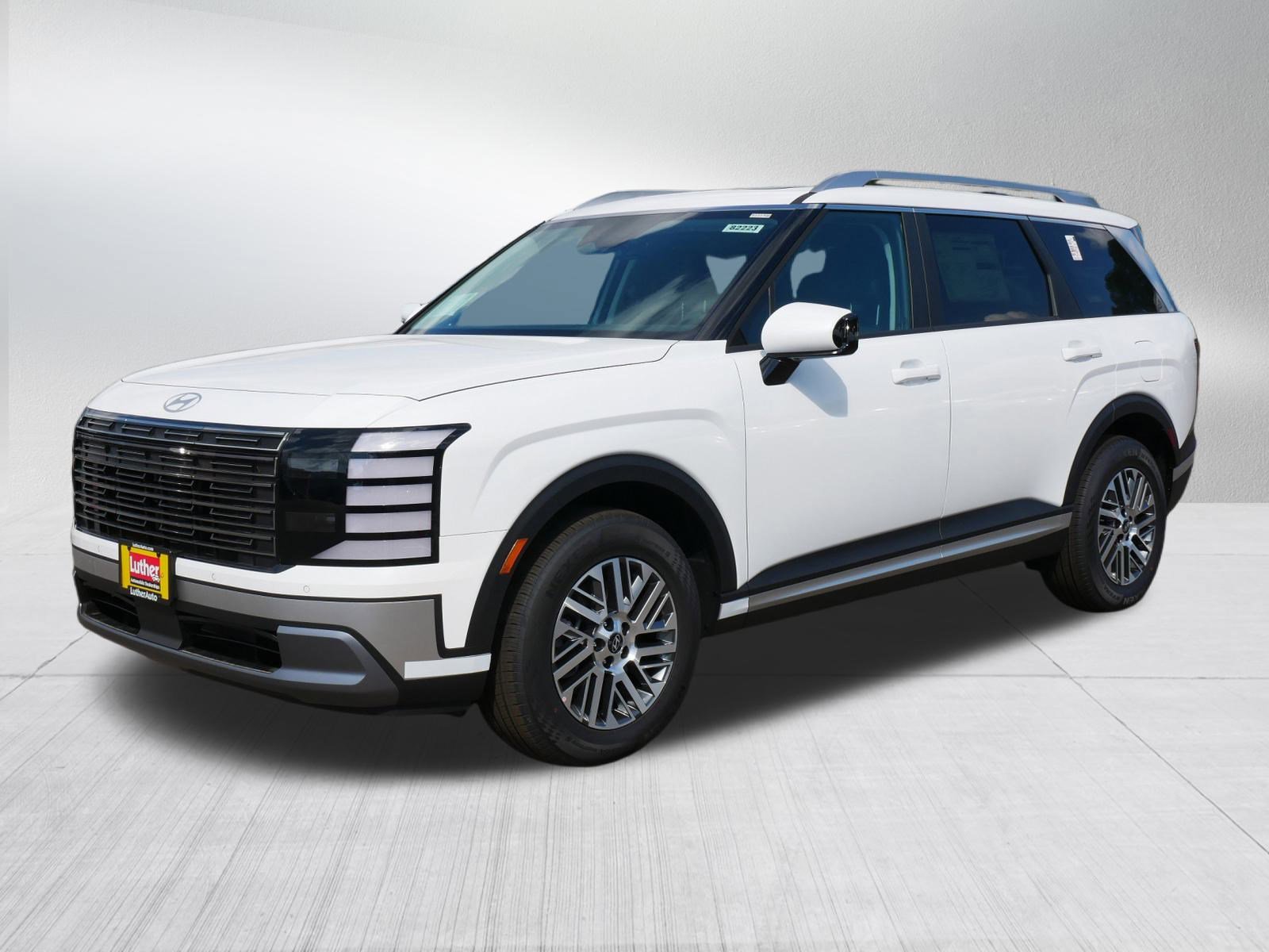 2026 Hyundai Palisade SEL photo 2
