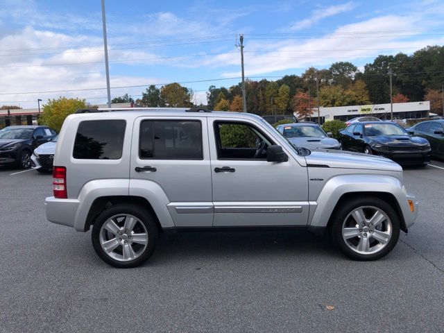 2012 Jeep Liberty Limited Jet photo 2