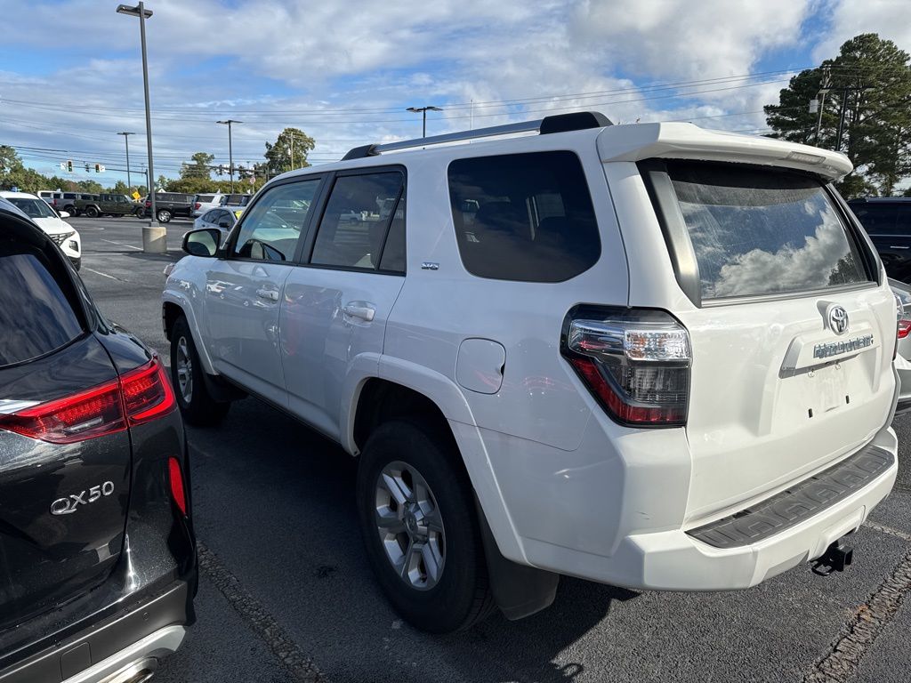 2023 Toyota 4Runner SR5 photo 4