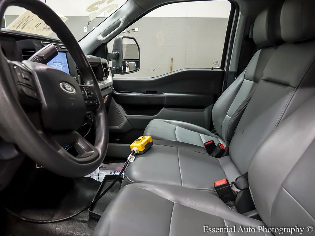 2023 FORD F-450 - Image 9