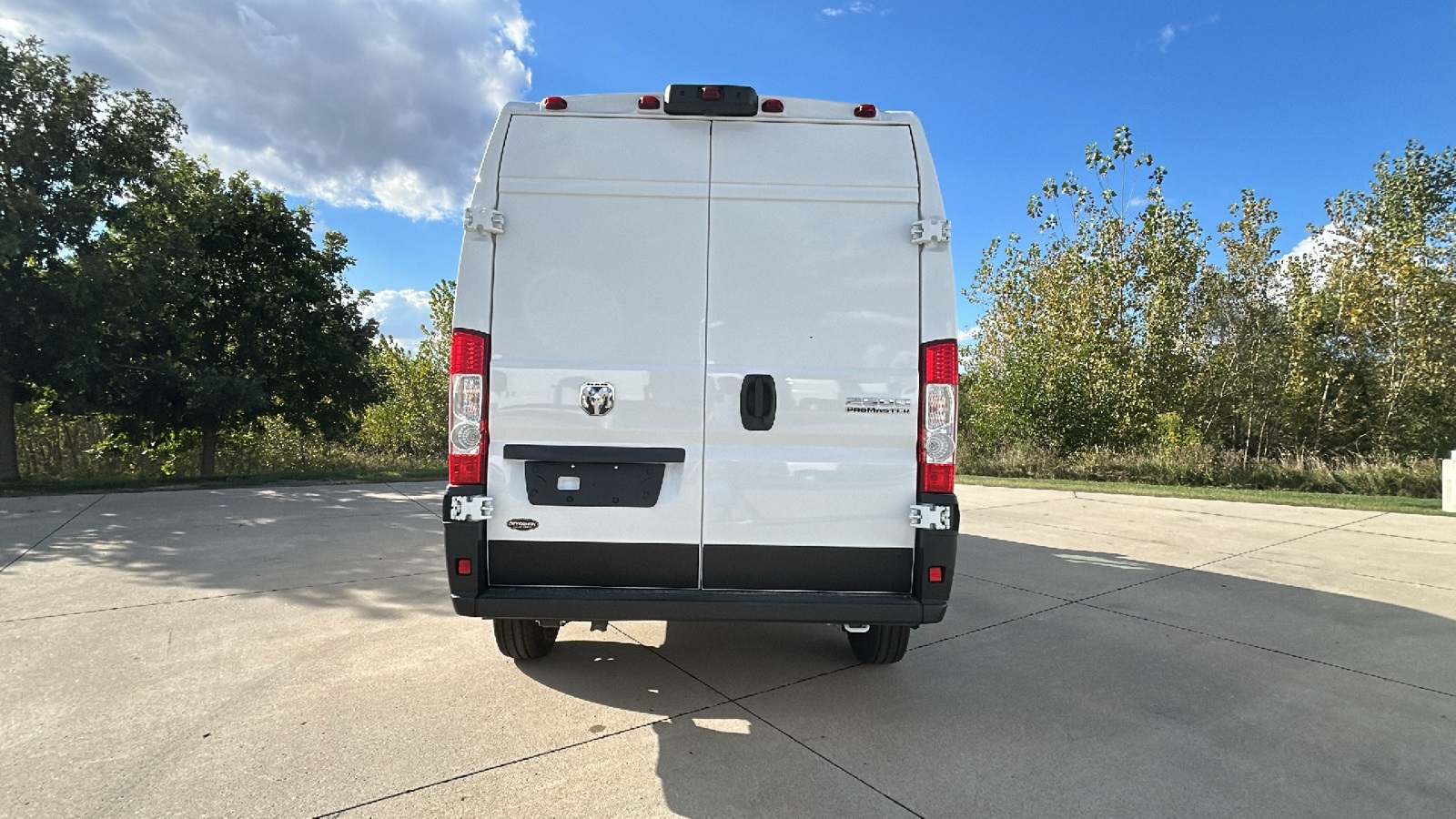 2026 Ram ProMaster 2500 photo 2