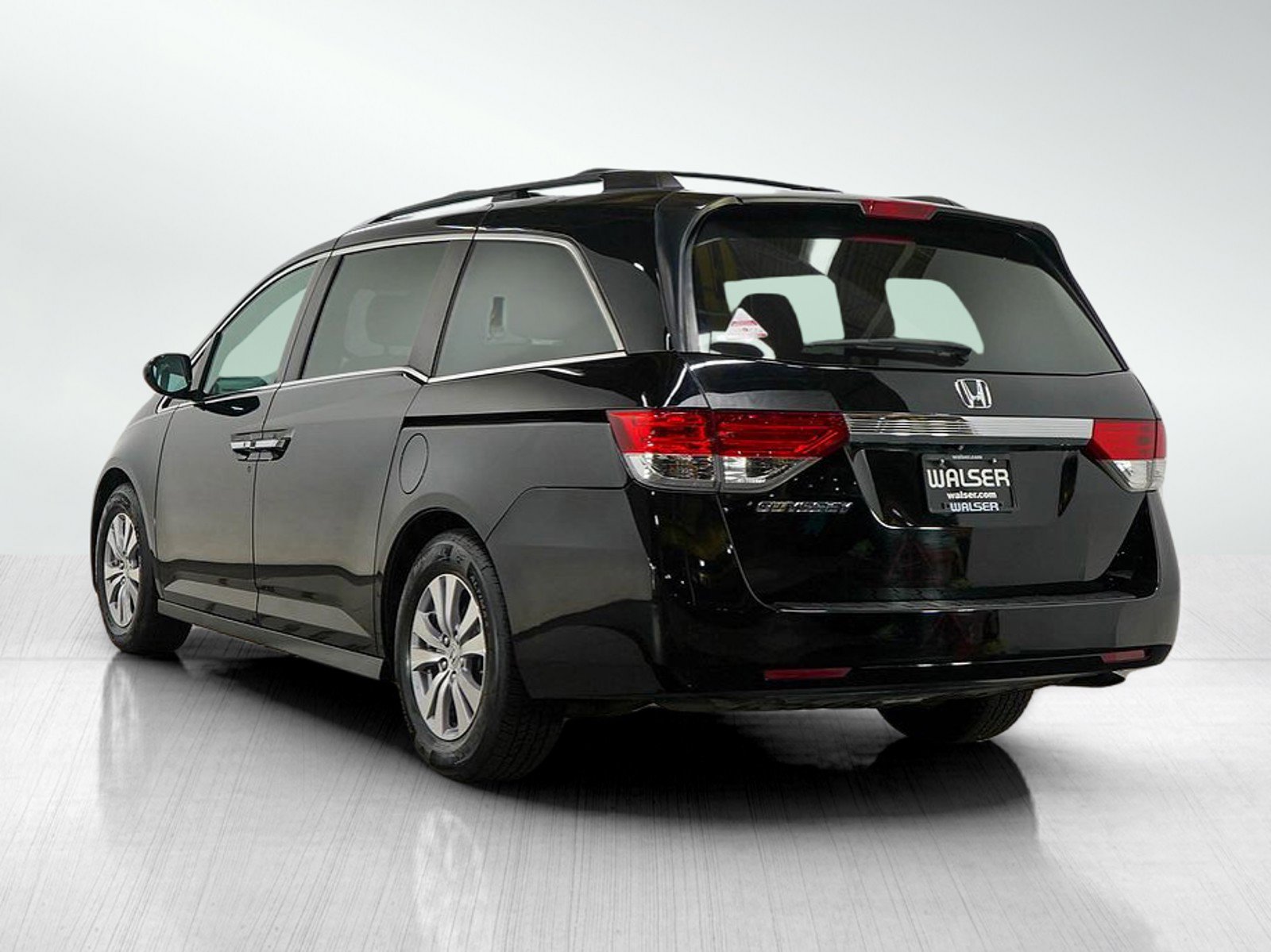 2017 Honda Odyssey EX-L photo 3