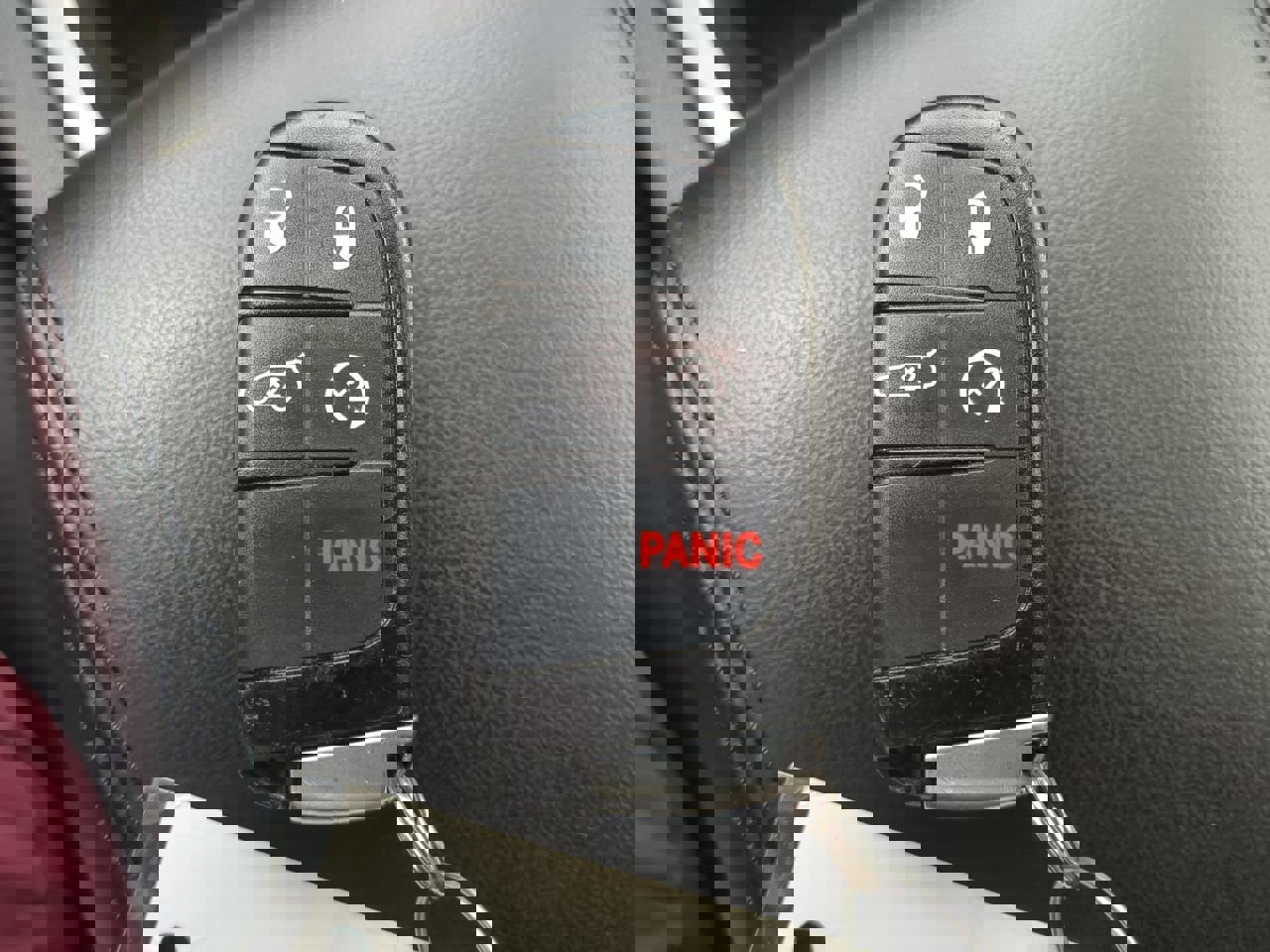 2020 Jeep Grand Cherokee Altitude photo 39