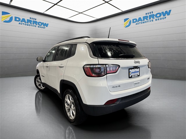 2025 Jeep Compass Latitude photo 2