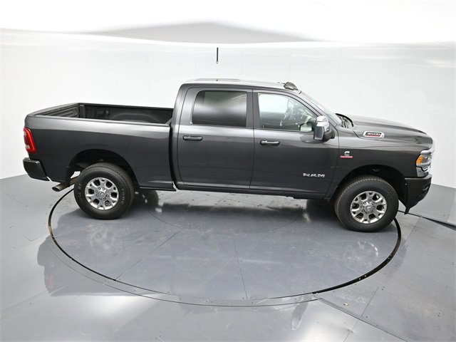 2024 Ram 3500 Laramie photo 34