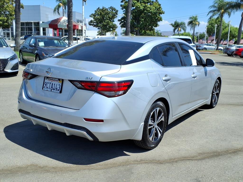 2022 Nissan Sentra SV photo 3