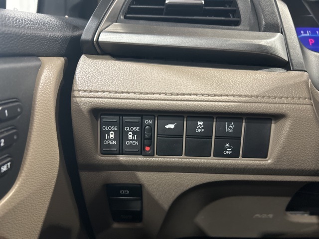 2020 Honda Odyssey EX-L photo 21