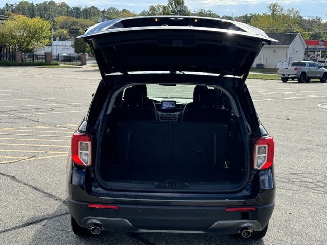 2023 Ford Explorer XLT photo 5