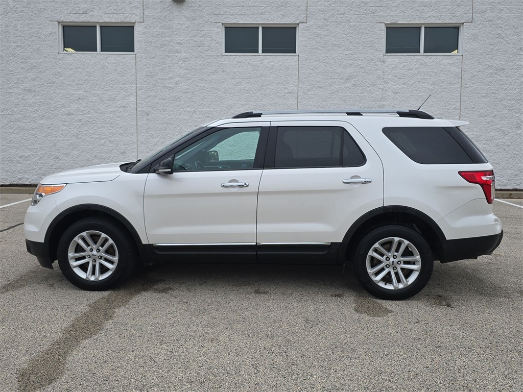2015 Ford Explorer XLT photo 10