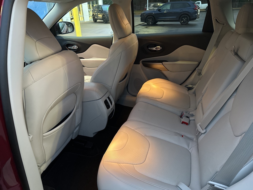 2021 Jeep Cherokee Limited photo 4