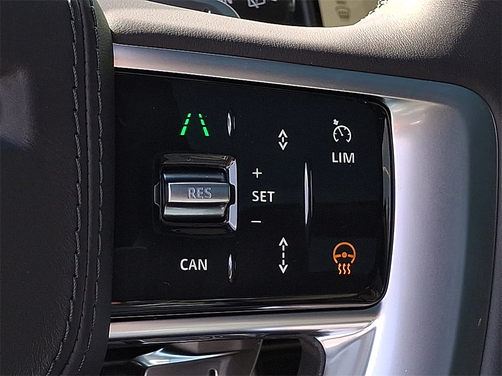 2025 Land Rover Range Rover Autobiography photo 12