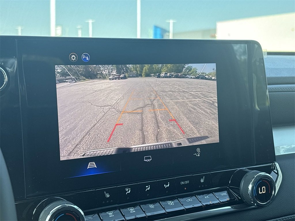 2026 Chevrolet Colorado LT photo 23