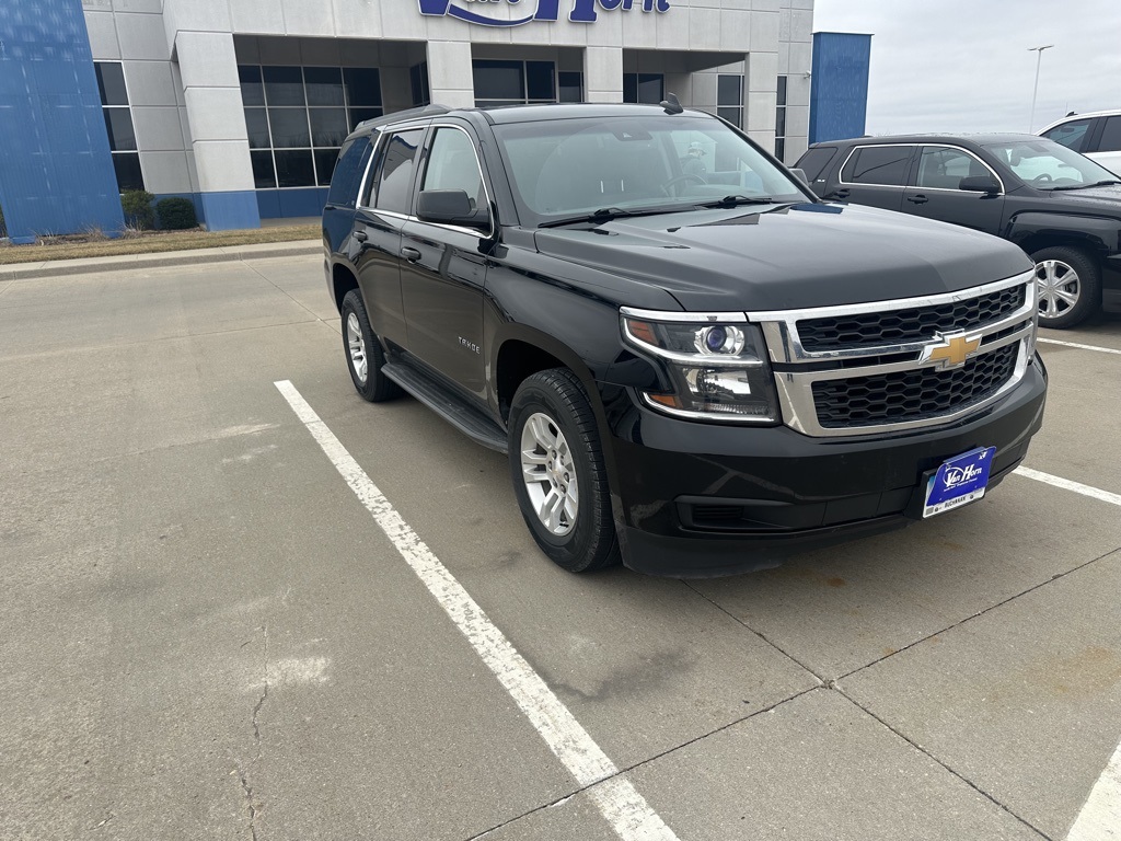 PreOwned 2017 Chevrolet Tahoe LT 4D Sport Utility in Milwaukee 