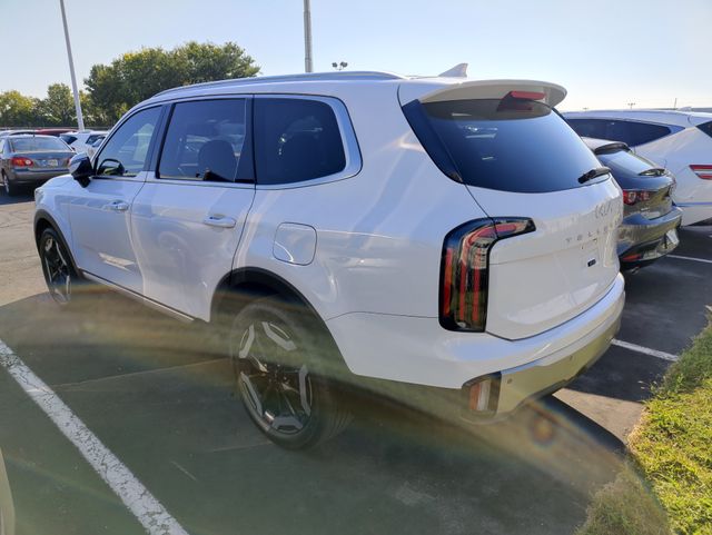 2023 Kia Telluride EX photo 4