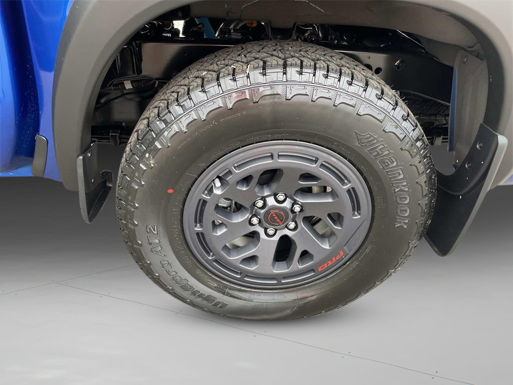 2026 Nissan Frontier PRO-4X photo 8