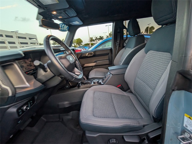 2023 Ford Bronco Outer Banks photo 6