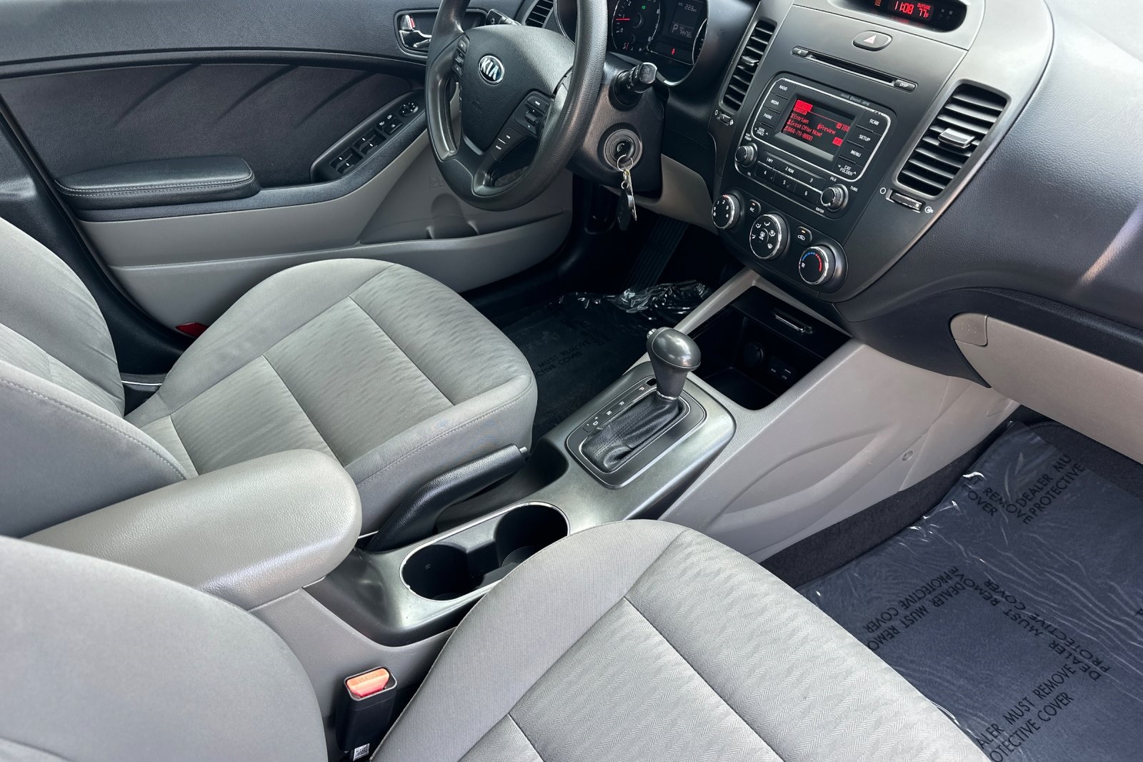 2015 Kia Forte LX photo 18