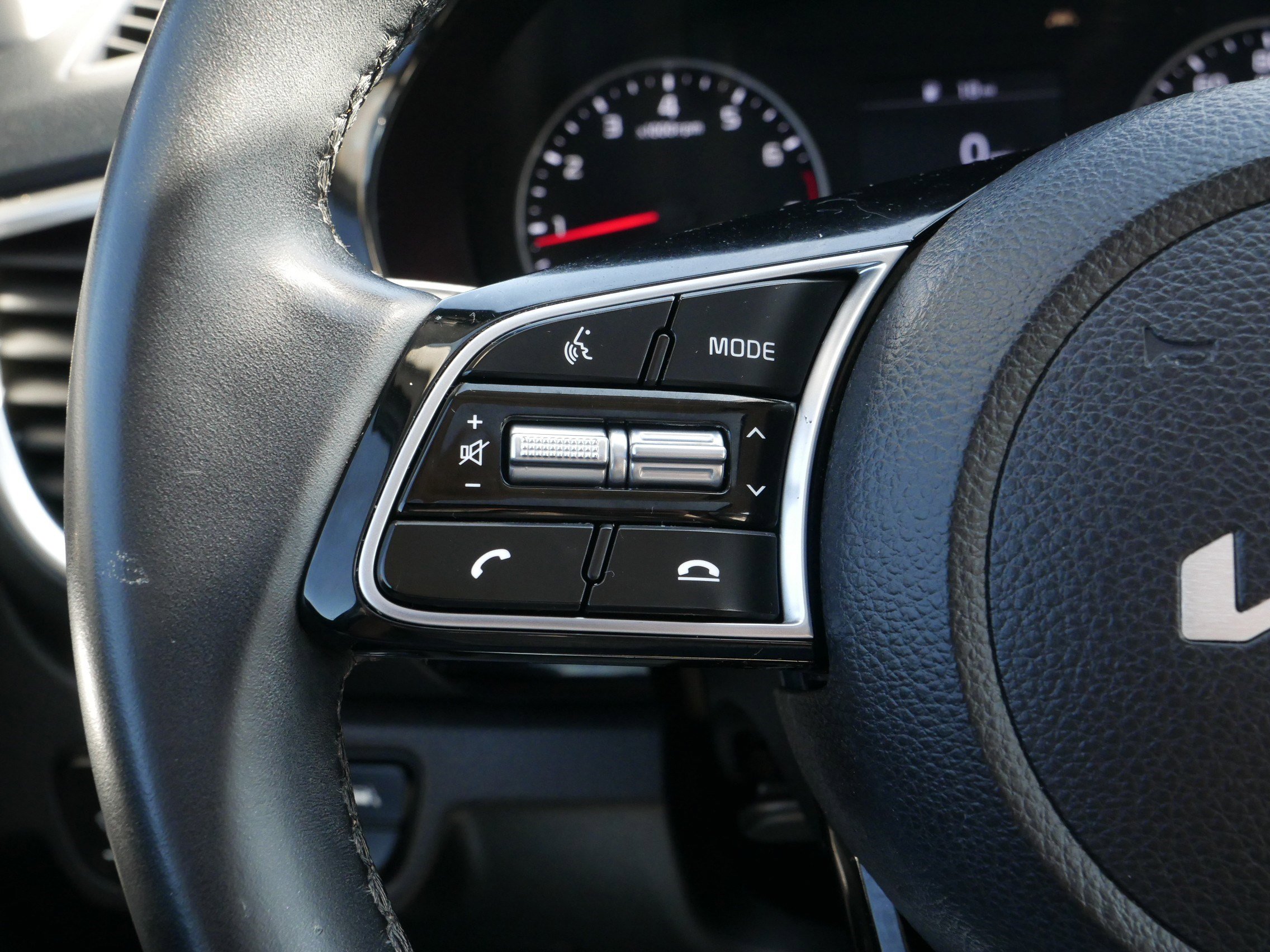 2022 Kia Seltos EX photo 30