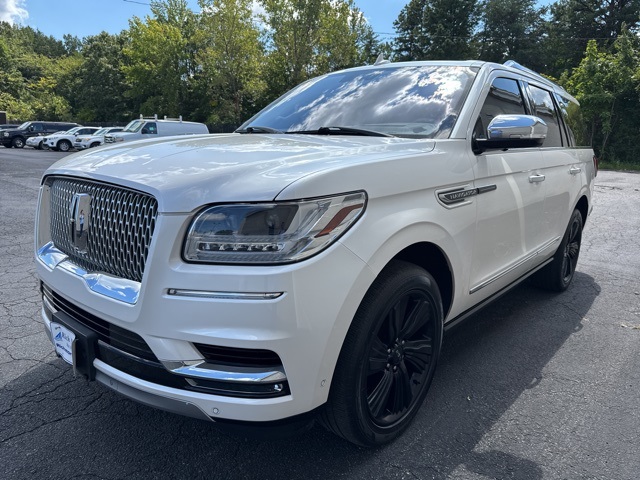 2018 Lincoln Navigator Black Label photo 5