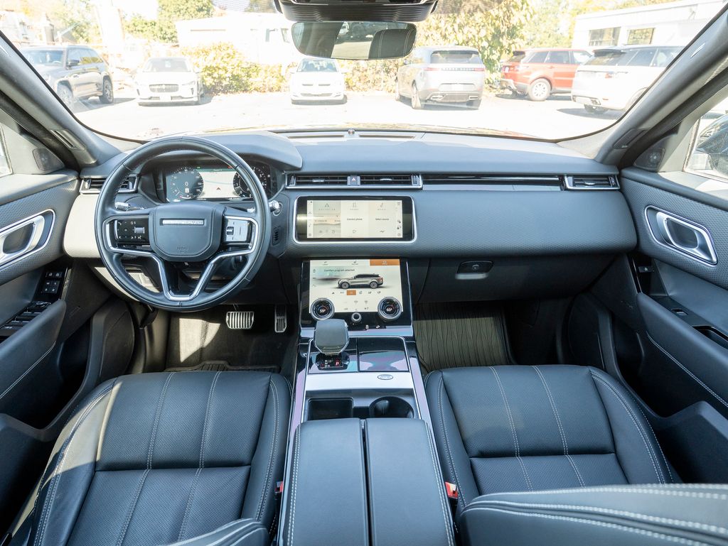 2021 Land Rover Range Rover Velar P250 R-Dynamic S photo 15