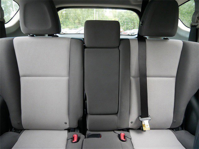 2014 Toyota RAV4 LE photo 13