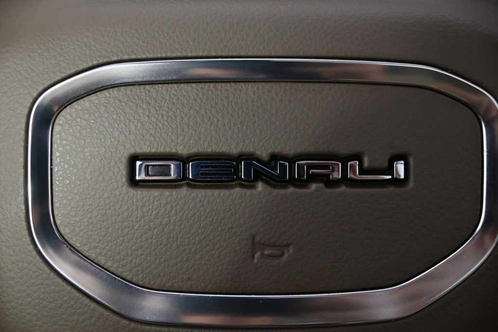 2022 Gmc Yukon Denali photo 31