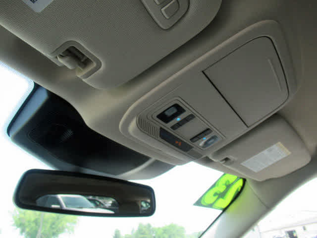 2023 Ford Explorer Limited photo 24