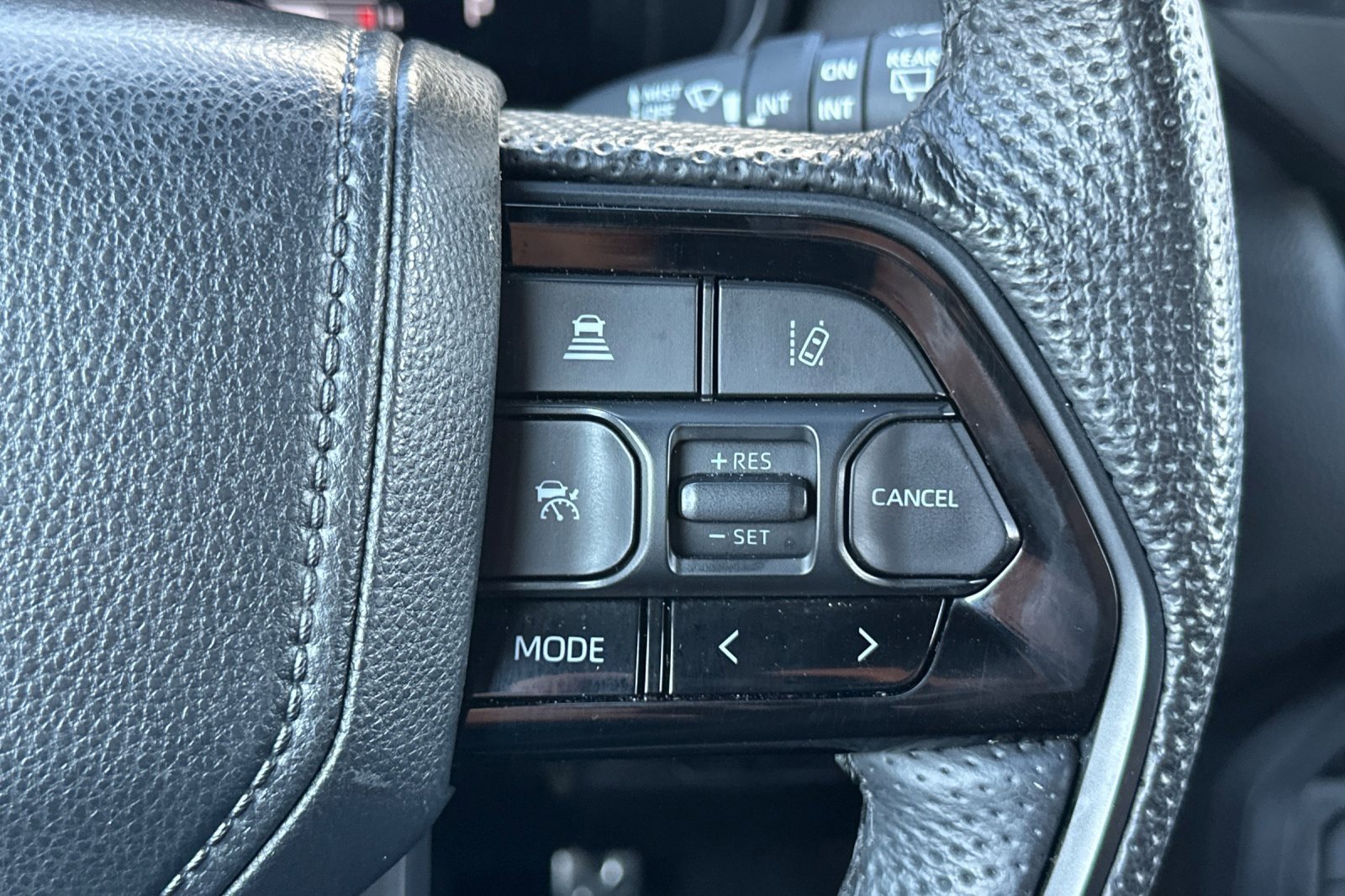 2024 Toyota Sequoia TRD Pro photo 32